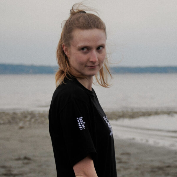 T-Shirt 1/3 (Founder) - Image 5