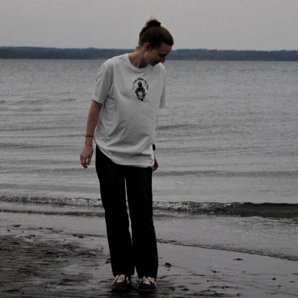 T-Shirt 3/3 (Founder) - Image 4